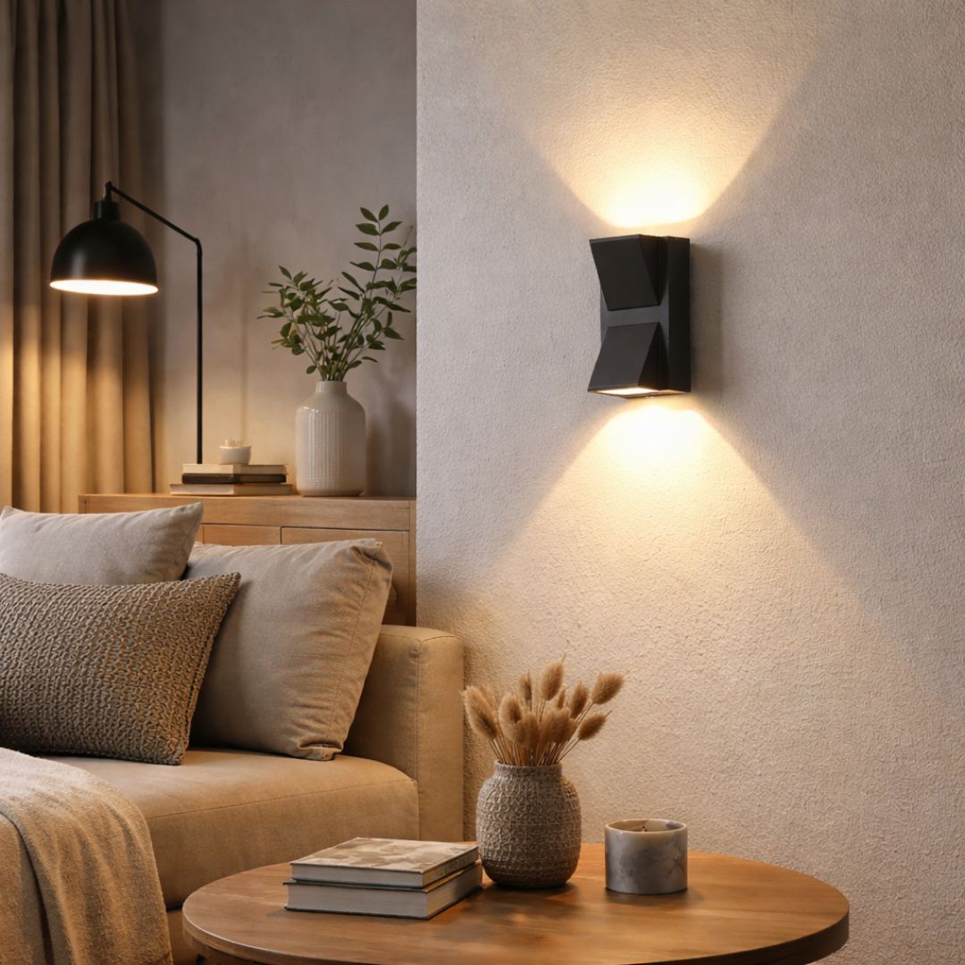 Apliqué Bidireccional - Luz Cálida / IP44 / Metal - Disponible en Dreamy Home!