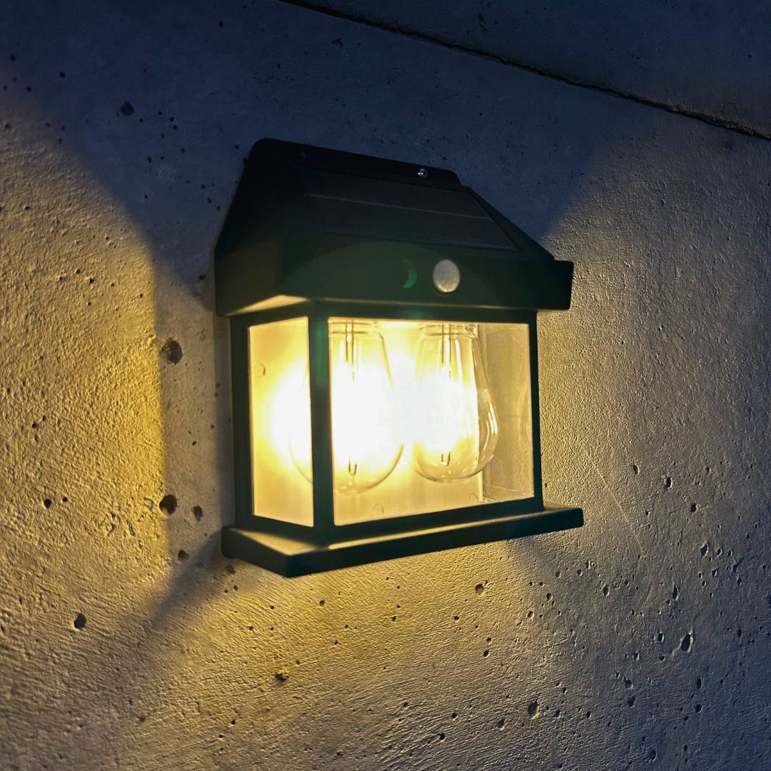 Apliqué Farol de Pared Solar - Sensor / IP65 / 1 o 2 luces cálidas - Disponible en Dreamy Home!