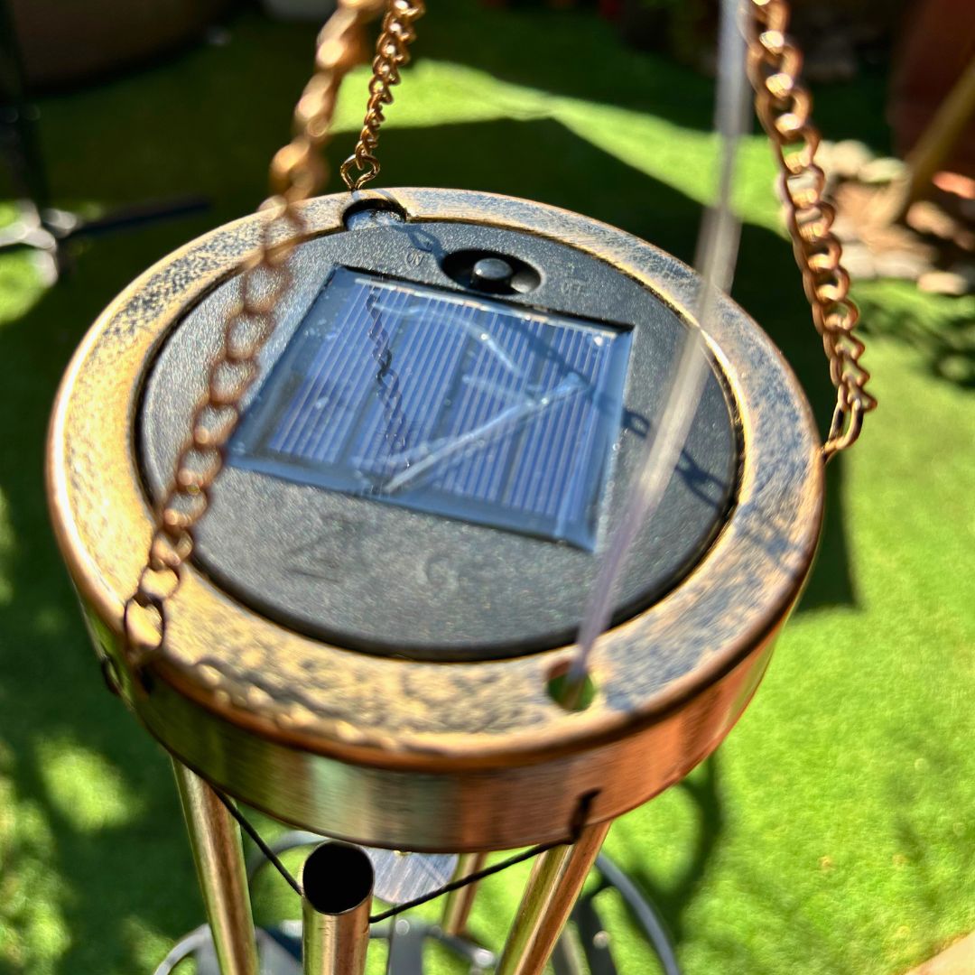 Colgante de Viento Solar - Luz Cálida / Metal / IP44 - Disponible en Dreamy Home!