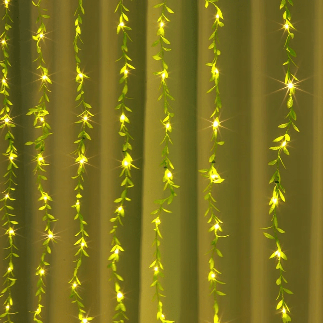 Cortina de Hojas Eléctrica - Luz Cálida / 3 x 1 m / 10 Tiras - Disponible en Dreamy Home!