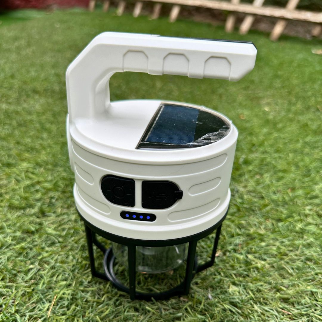 Lámpara de Emergencia Solar de Mano - Recarga Solar / USB / 2 Modos - Luces nocturnas e iluminación ambiente - Disponible en Dreamy Home!