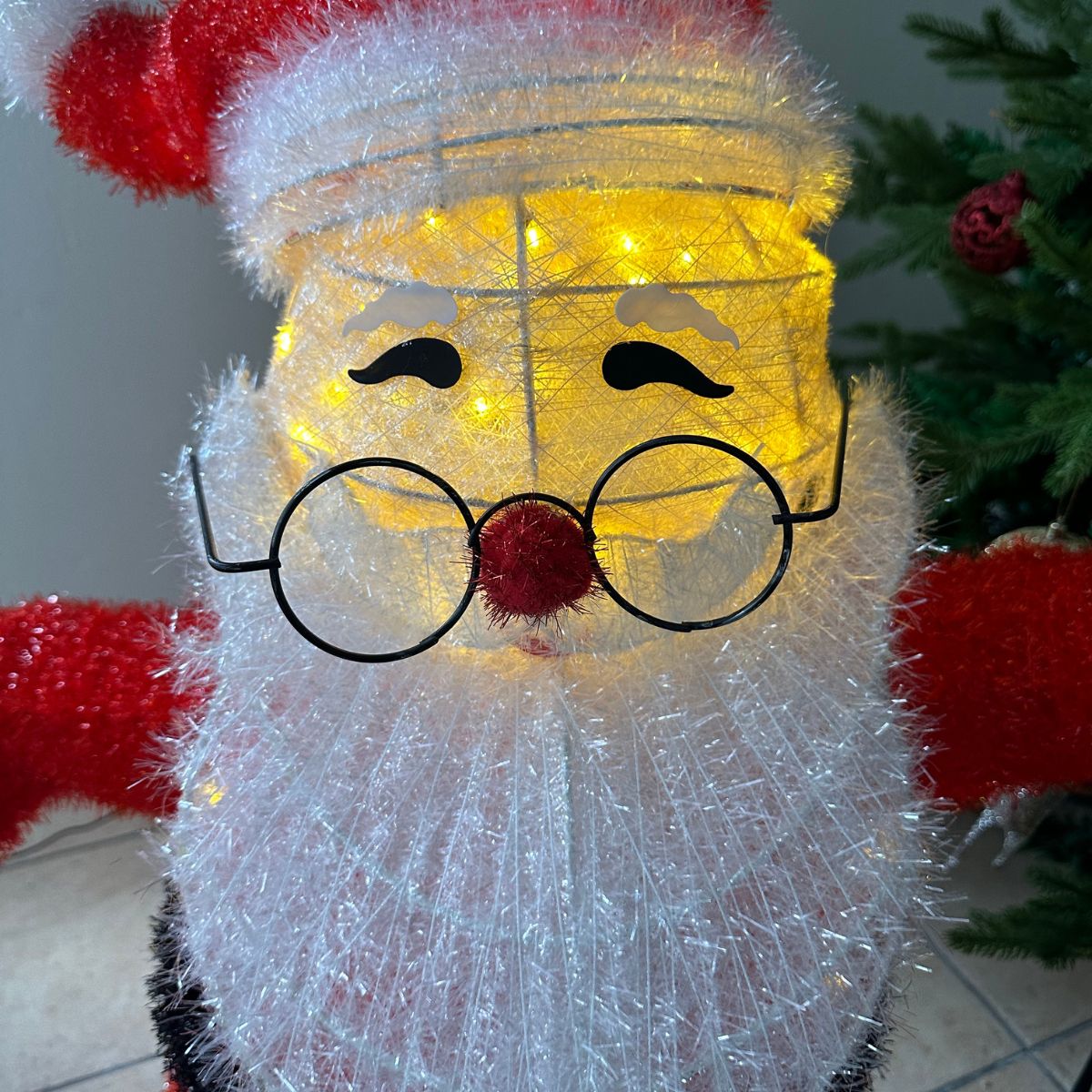 Viejo Pascuero Merry Christmas- Luz Cálida/ Pilas