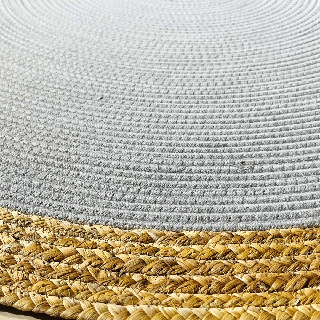 Alfombra Redonda Gris - Texturas Mixtas / Fibras Sintéticas / 90 cm - Disponible en Dreamy Home!