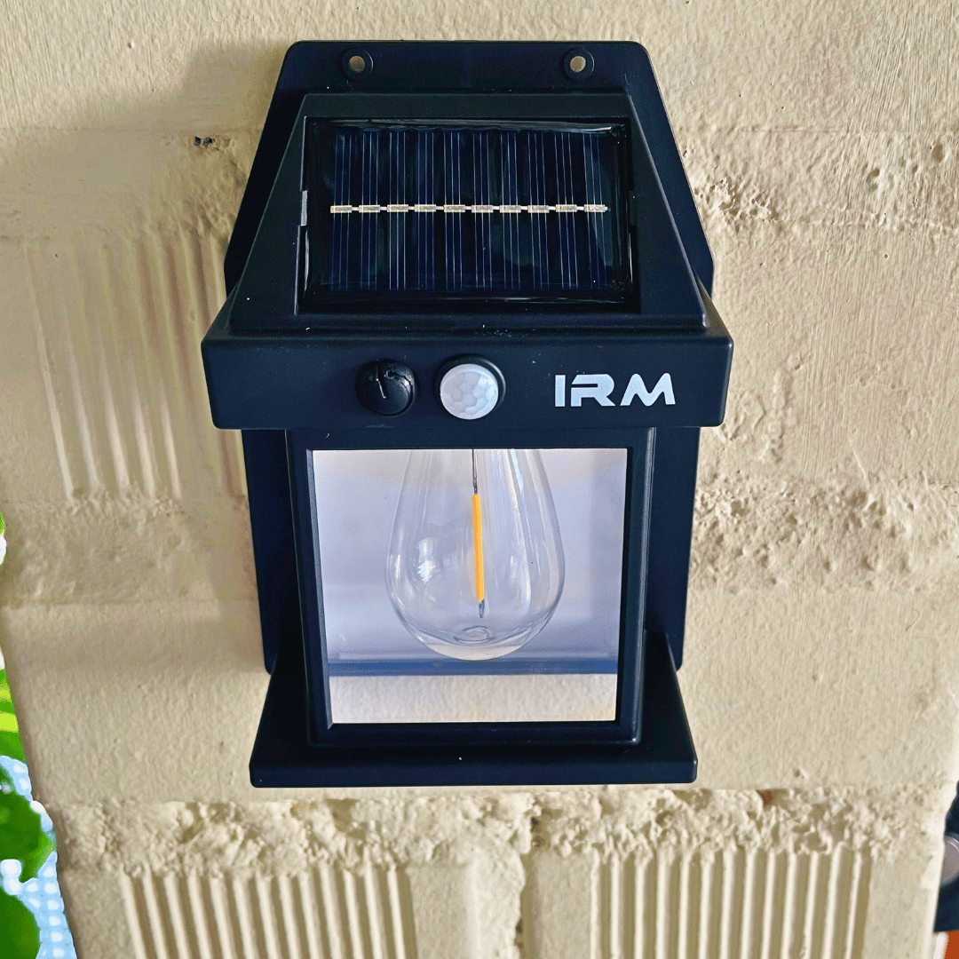 Apliqué Farol de Pared Solar - Sensor / IP65 / 1 o 2 luces cálidas - Disponible en Dreamy Home!