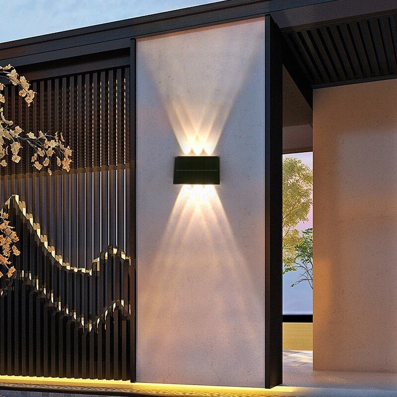 Apliqué Moderno Solar - 6W IP65 Luz Cálida - Iluminación - Disponible en Dreamy Home!