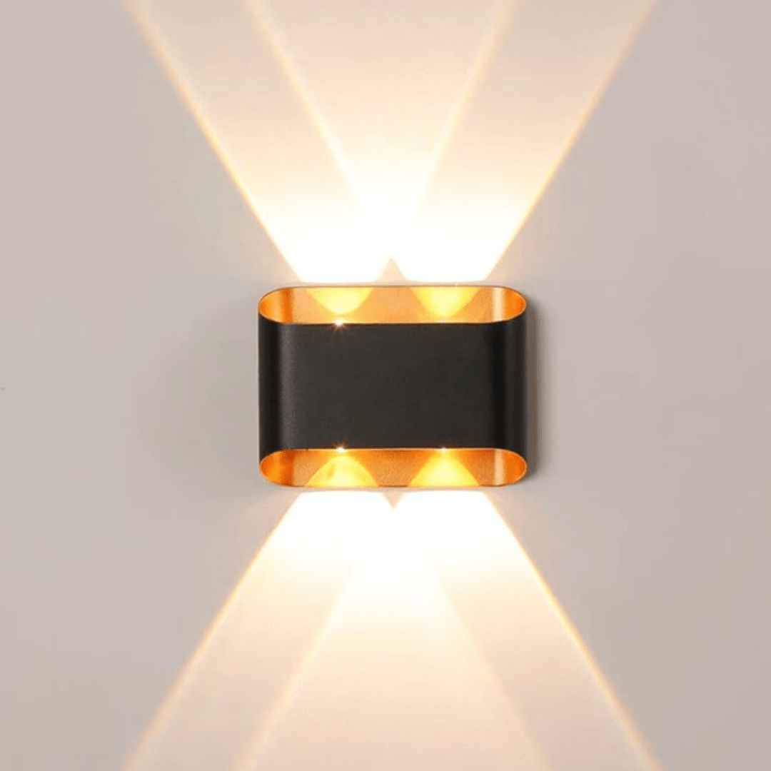 Apliqué Nordico - Luz Cálida / IP44 / Metal - Disponible en Dreamy Home!