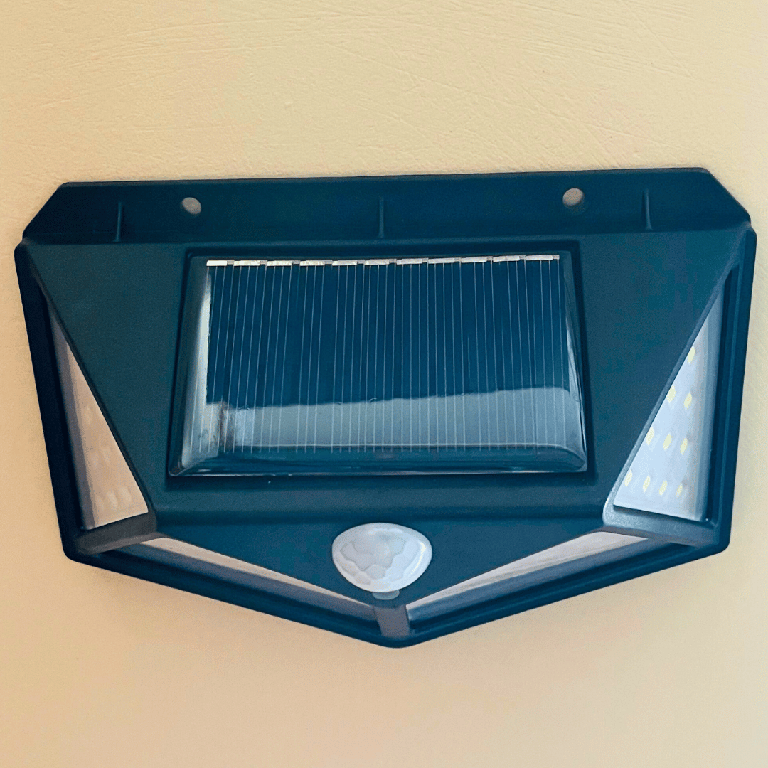 Apliqué Solar 180° Solar - 50W / Luz Fría / IP65 - Iluminación - Disponible en Dreamy Home!