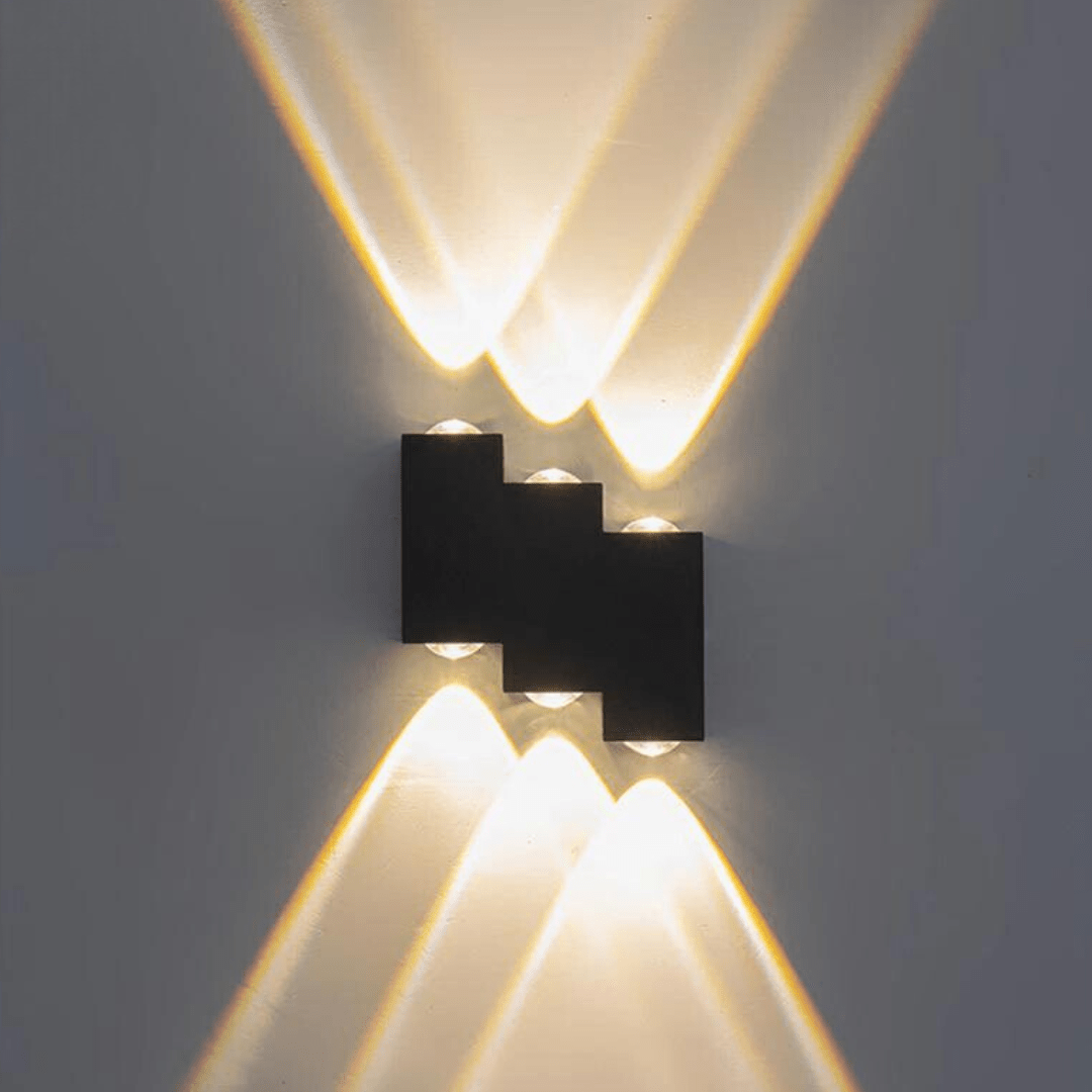 Apliqué zigzags - Luz Cálida / IP44 / Metal - Disponible en Dreamy Home!