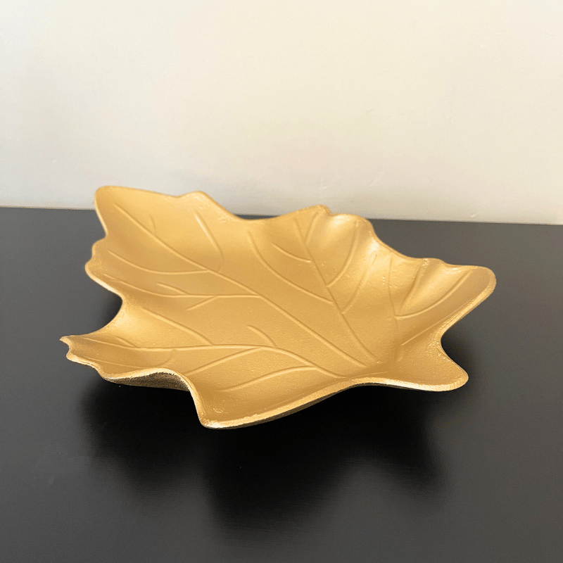 Bandeja Decorativa Diseño Hoja - Dorada - Decoración - Disponible en Dreamy Home!