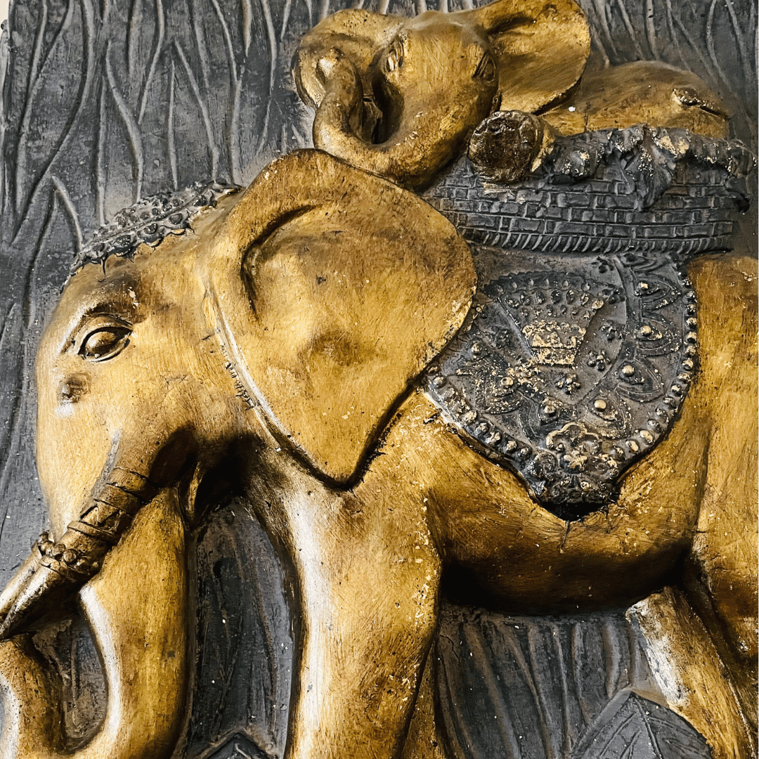 Cuadros Tailandia - Relieve / Color Negro Dorado / 45x56 cm / Resina - Decoración - Disponible en Dreamy Home!