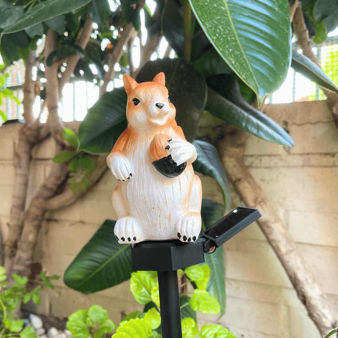 Estaca de Ardilla Solar - Luz Cálida / IP65 - Disponible en Dreamy Home!