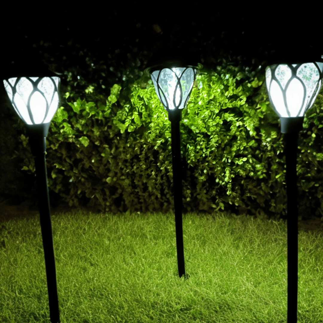 Set de 4 Estacas Decoration Solar - Luz Fría / IP65 Disponible en Dreamy Home!