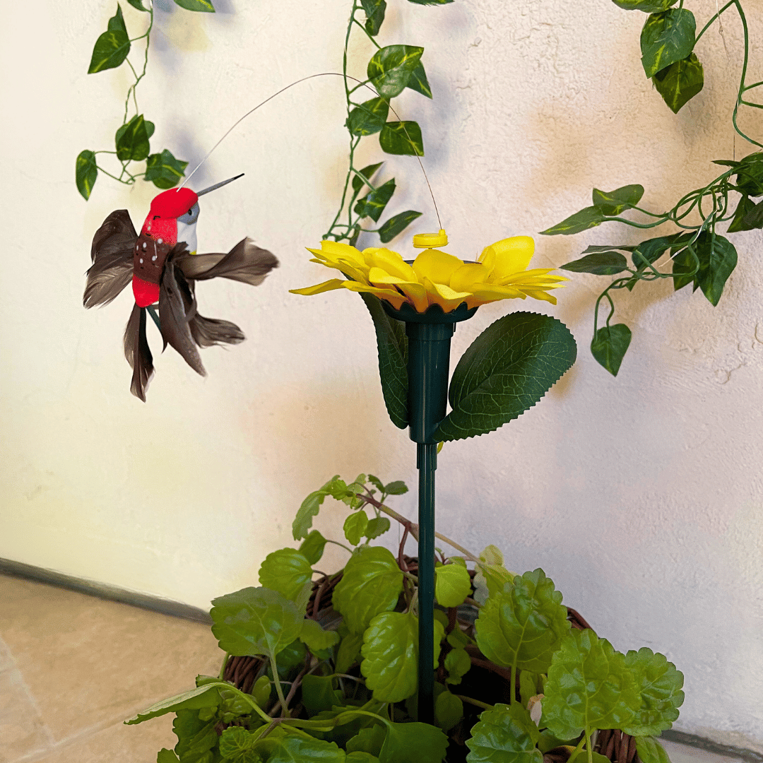 Estaca Girasol con Ave Voladora - Solar / Movimiento / IP65 - Disponible en Dreamy Home!