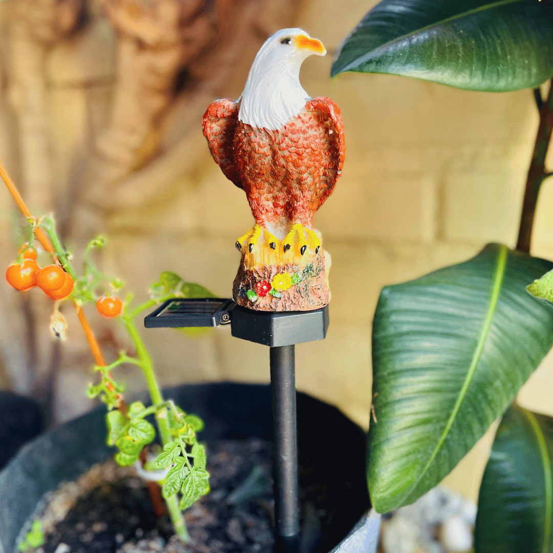 Estaca Solar de Águila - Luz Cálida / 21 cm / IP65 - Disponible en Dreamy Home!