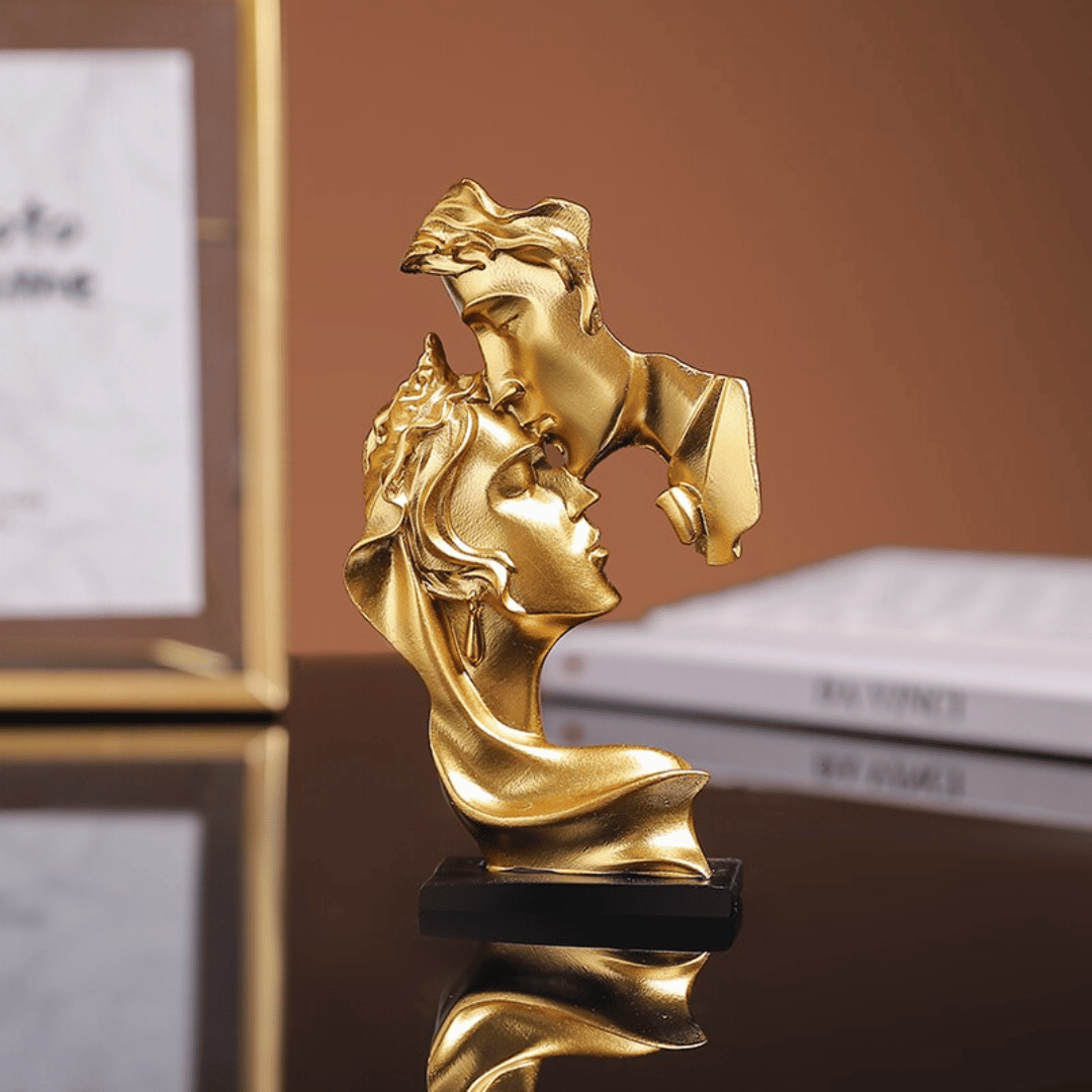 Estatua de Amantes - 15 x 26 x 7 cm - Disponible en Dreamy Home!