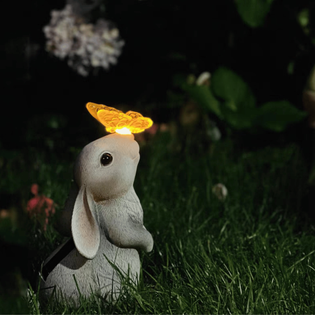 Estatua de Conejo Solar - Resina / Luz Cálida / IP65 - Disponible en Dreamy Home!