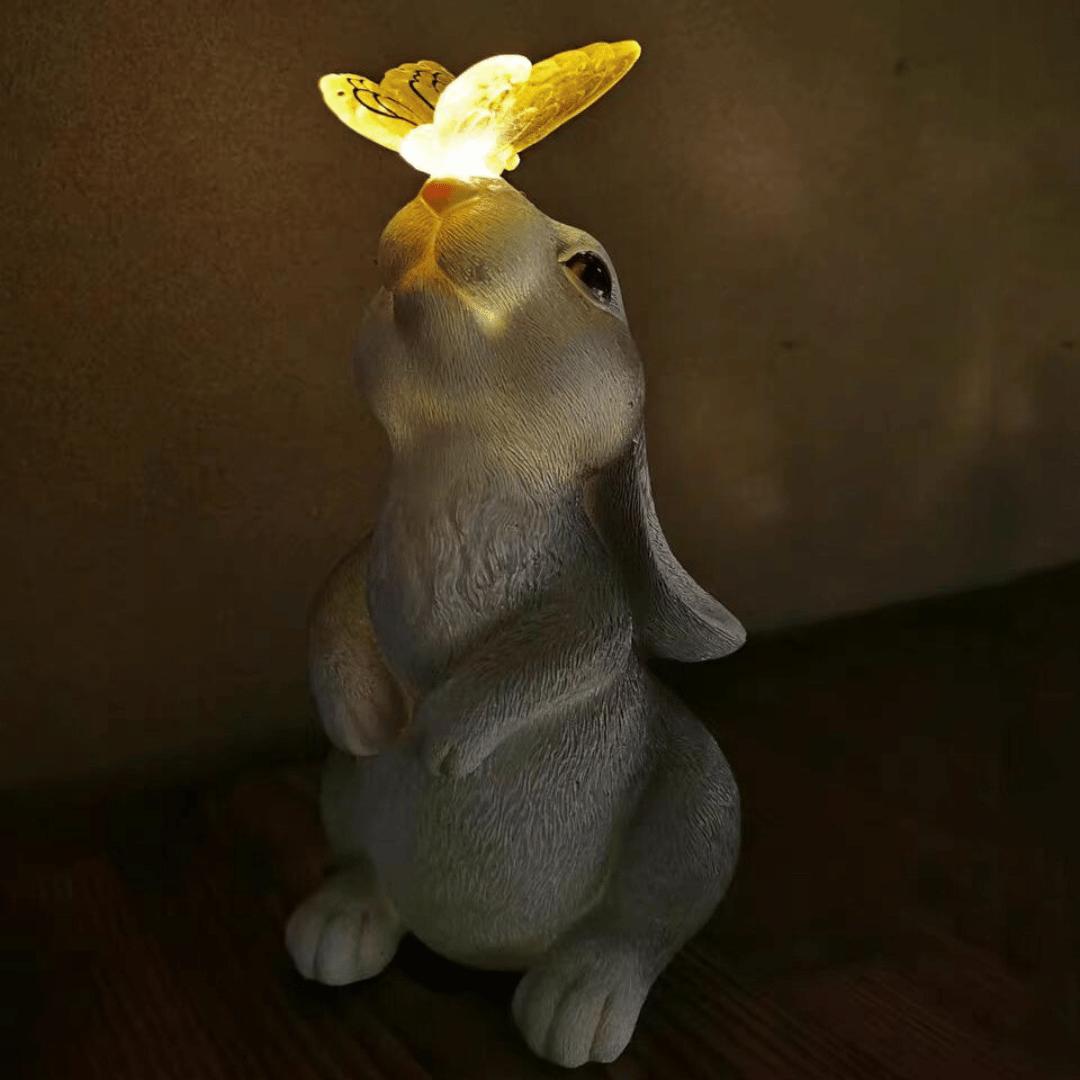 Estatua de Conejo Solar - Resina / Luz Cálida / IP65 - Disponible en Dreamy Home!