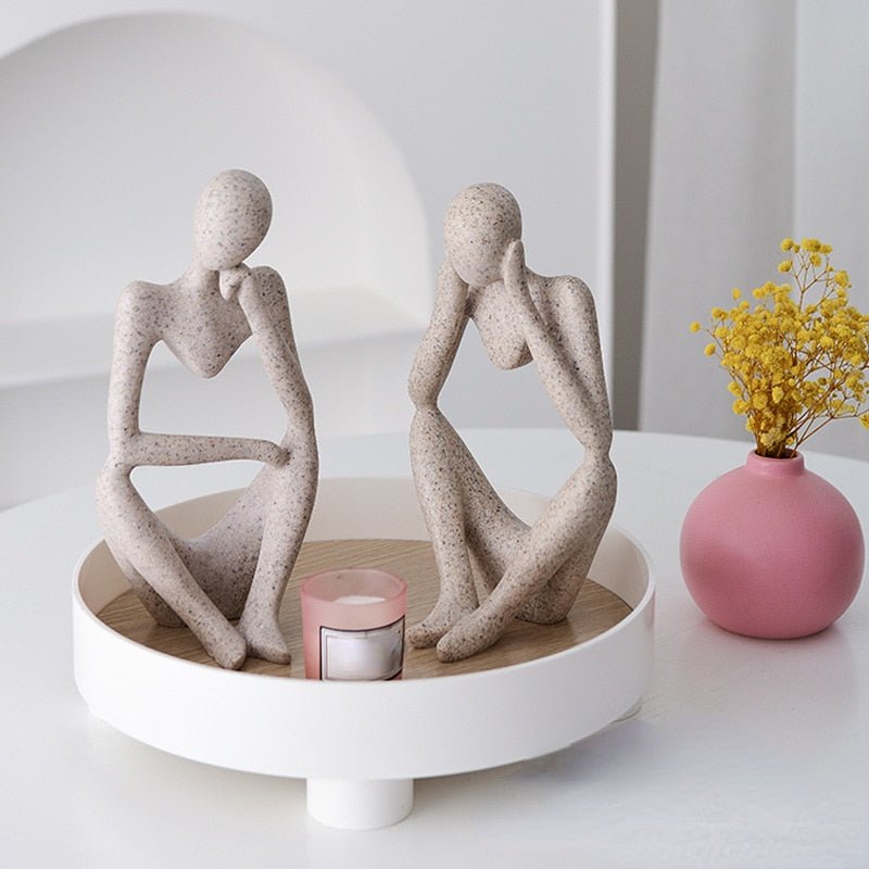 Estatua de Pensador - Diseño Abstracto - Disponible en Dreamy Home!