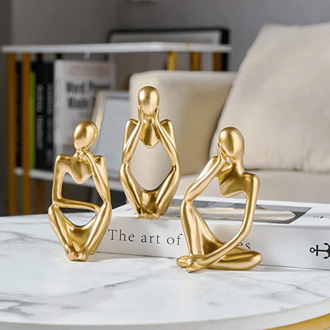 Estatua de Pensador Dorado - Diseño Abstracto - Disponible en Dreamy Home!