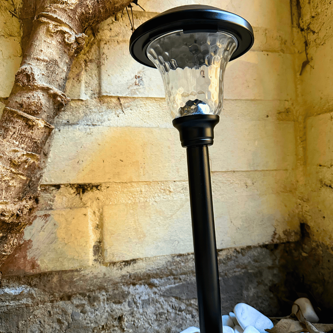 Set de 2 Estacas Faroles Luxury Solar - Luz Fría / IP65 / Metal - Disponible en Dreamy Home!