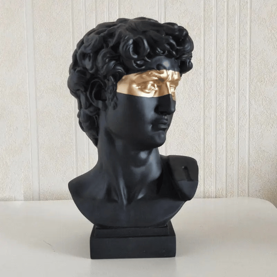 Florero Hombre Griego - Busto Decorativo Negro / Detalle Dorado / Resina - Disponible en Dreamy Home!