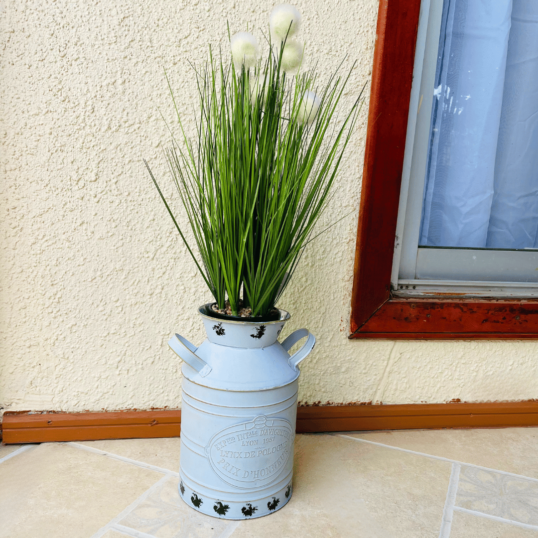 Florero Jarrón Metálico Vintage - 26 x 16 cm - Disponible en Dreamy Home!