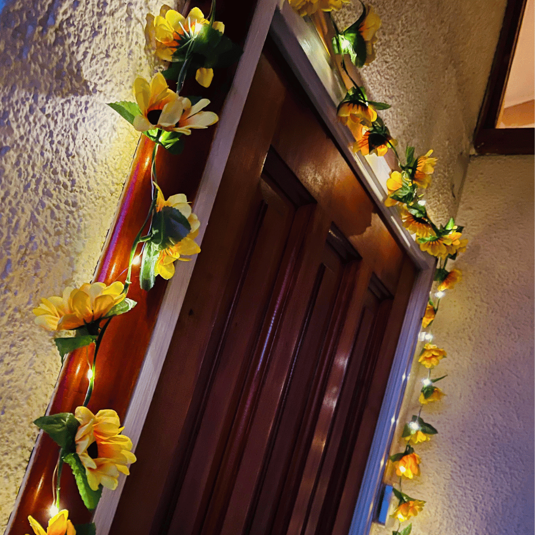 Guirnalda de Girasoles Solares - Luz Cálida / Largo 5 m / IP65 - Disponible en Dreamy Home!