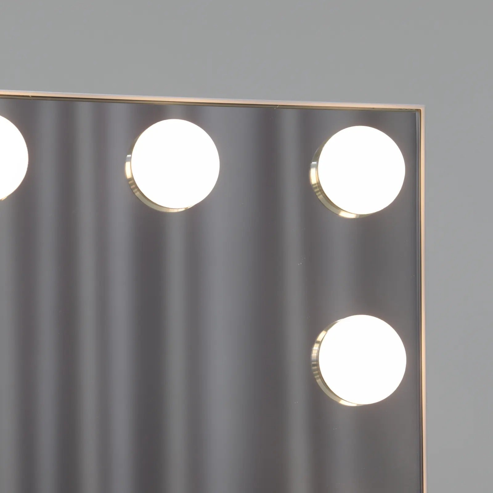 Luces de Espejo USB - Tonalidades Fría o Cálida o Neutra - Disponible en Dreamy Home!