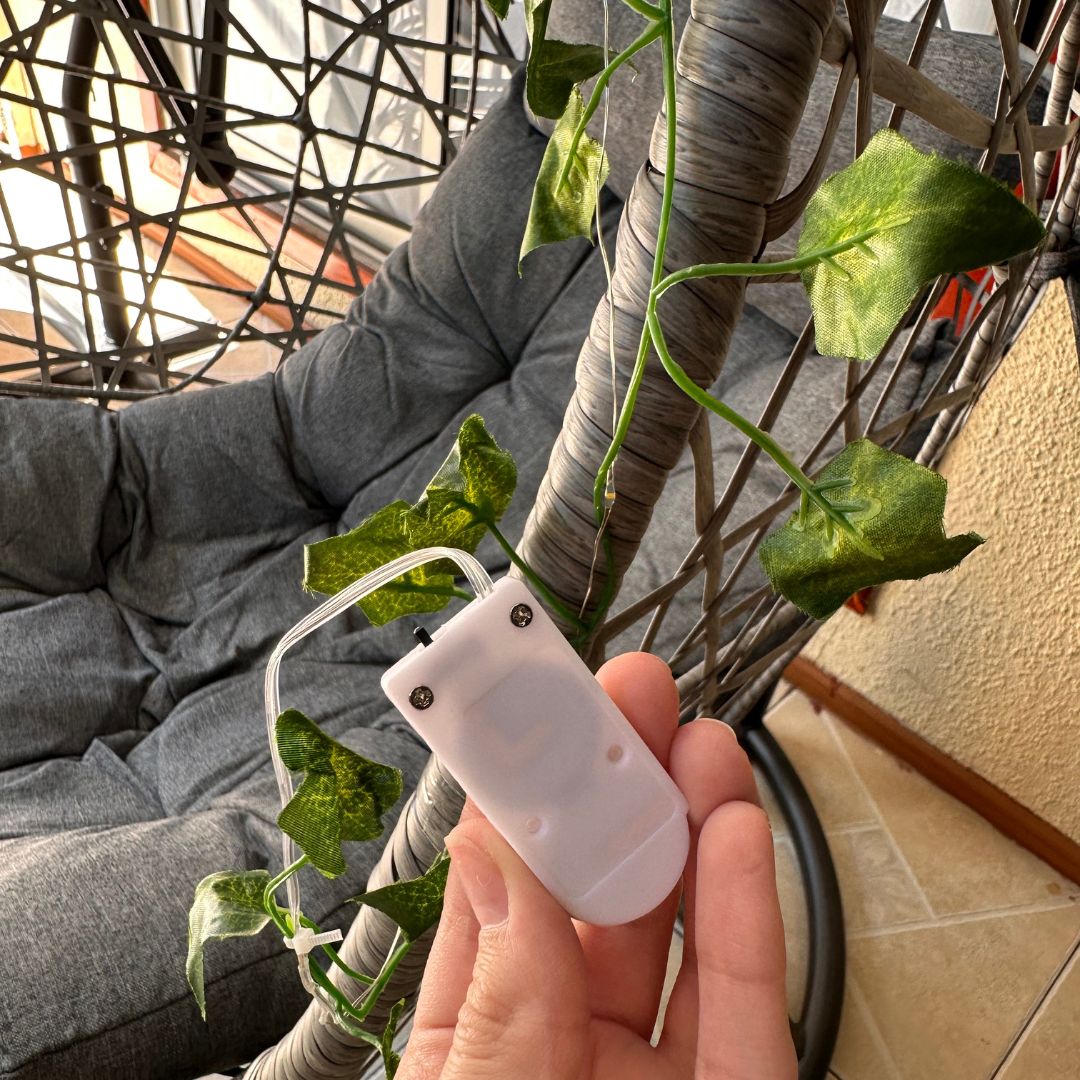 Guirnalda de Hojas a Pila - 2 m / Luz Cálida / IP22 - Decoración - Disponible en Dreamy Home!