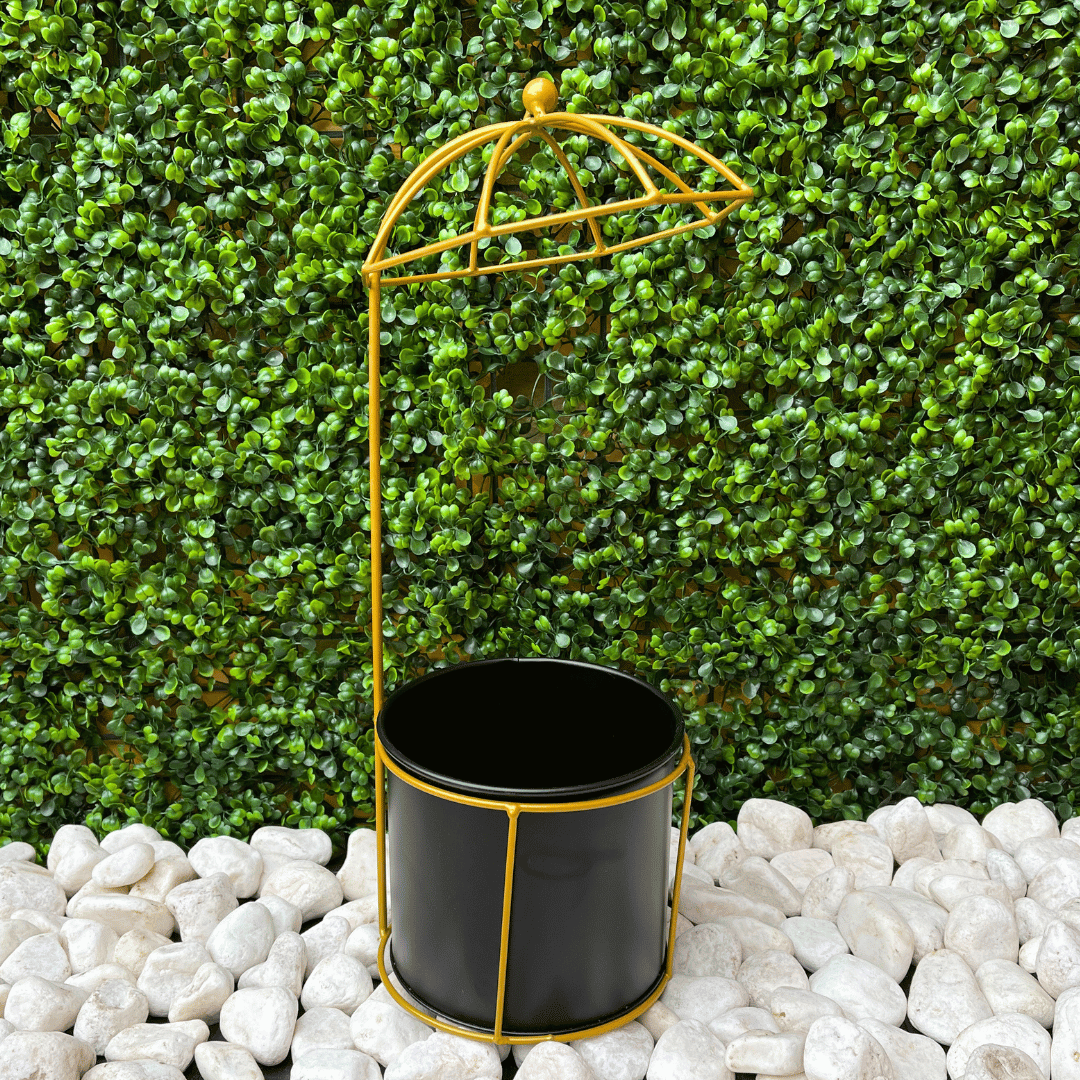 Macetero Umbrella - Estructura Metálica Dorada / Base Negra / 38 cm Alto - Decoración - Disponible en Dreamy Home!