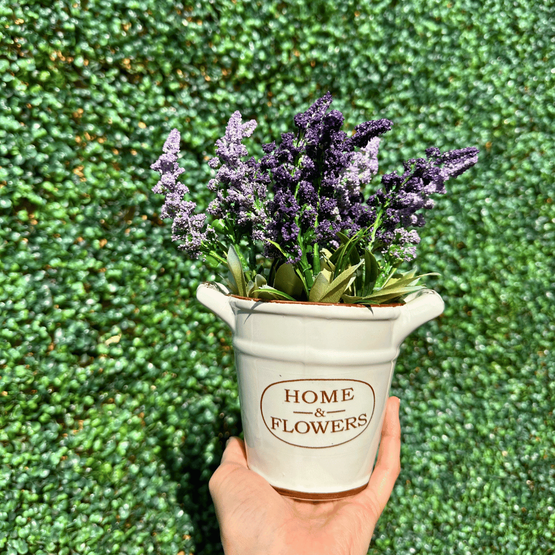 Lavanda Artificial - Maceta Cerámica Blanca / Varios Colores - Disponible en Dreamy Home!
