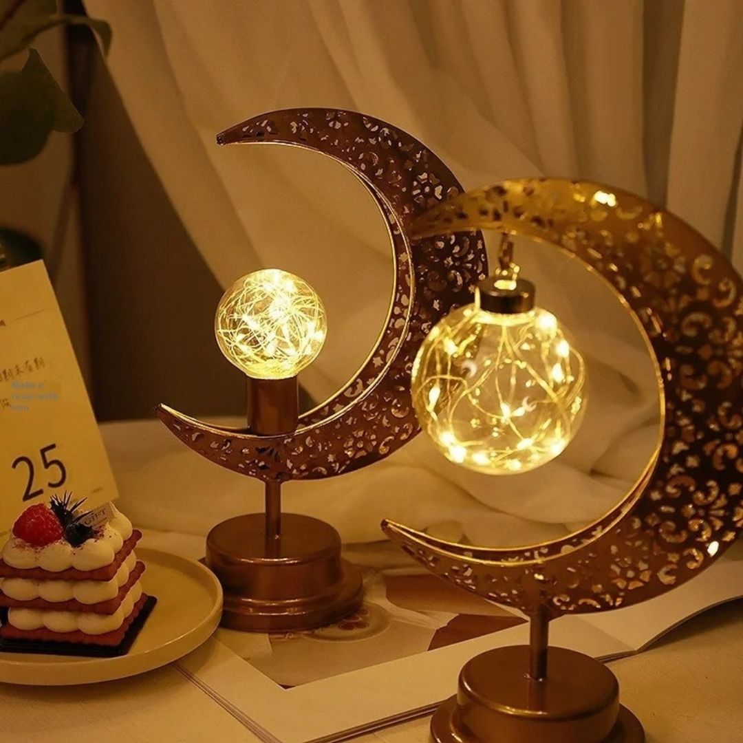 Lámpara Decorativa Luna Dorada - Luz Cálida / Pilas AA