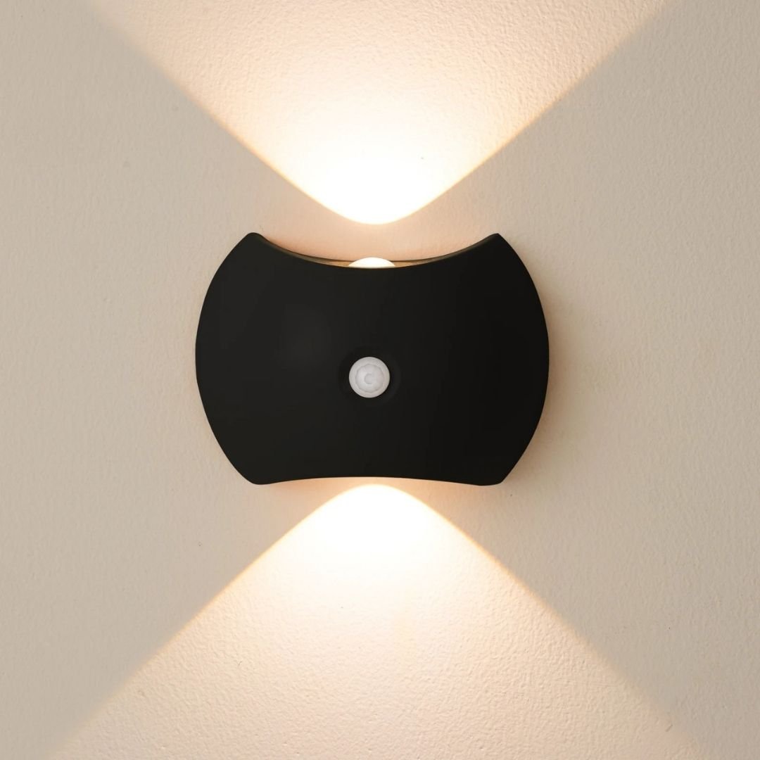 Aplique Mural Recargable Up & Down - Sensor de Movimiento / Luz Cálida - Luces nocturnas e iluminación ambiente - Disponible en Dreamy Home!