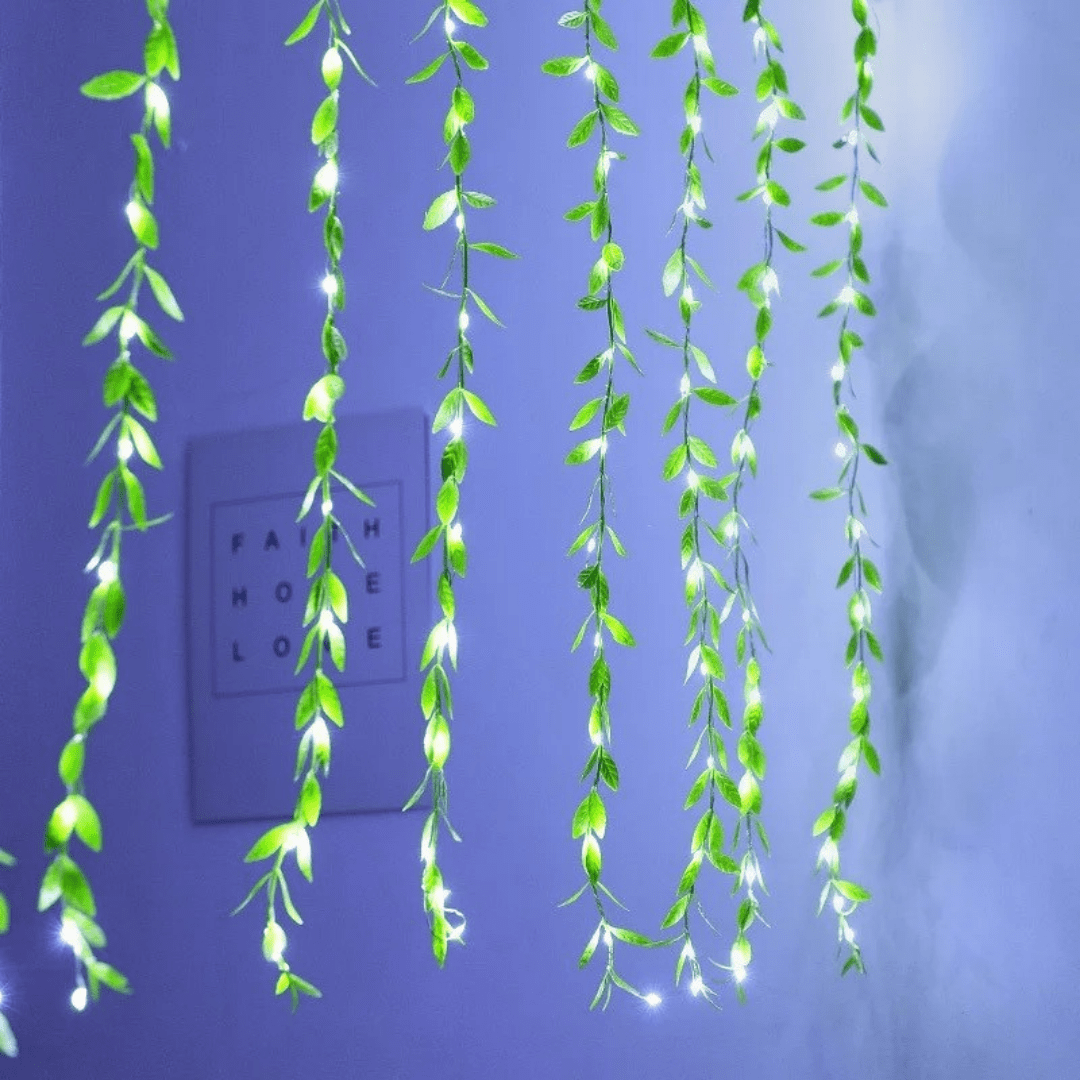 Cortina de Hojas Eléctrica - Luz Cálida / 3 x 1 m / 10 Tiras - Disponible en Dreamy Home!