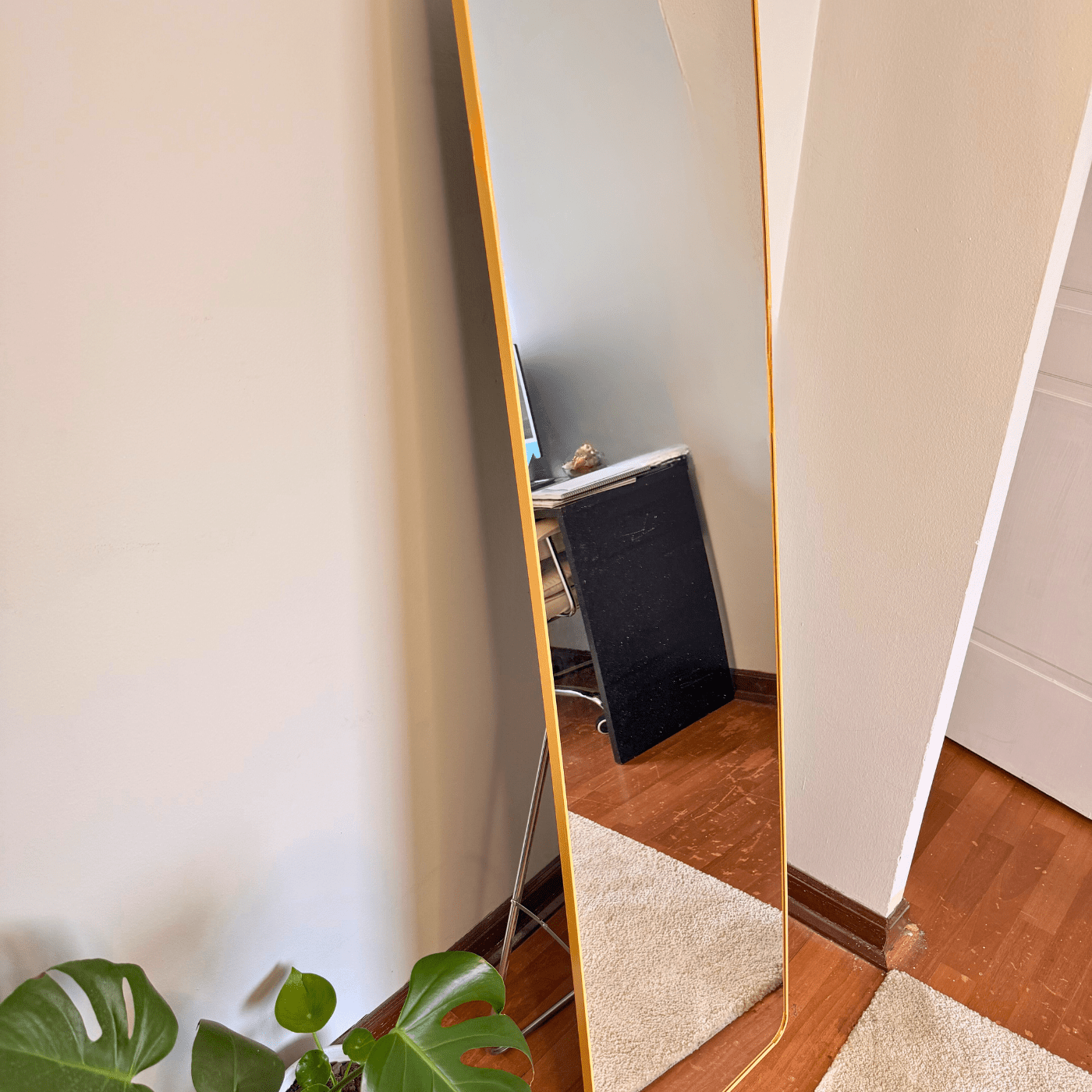 Espejo de Piso - Alto 1.53 m - Disponible en Dreamy Home!