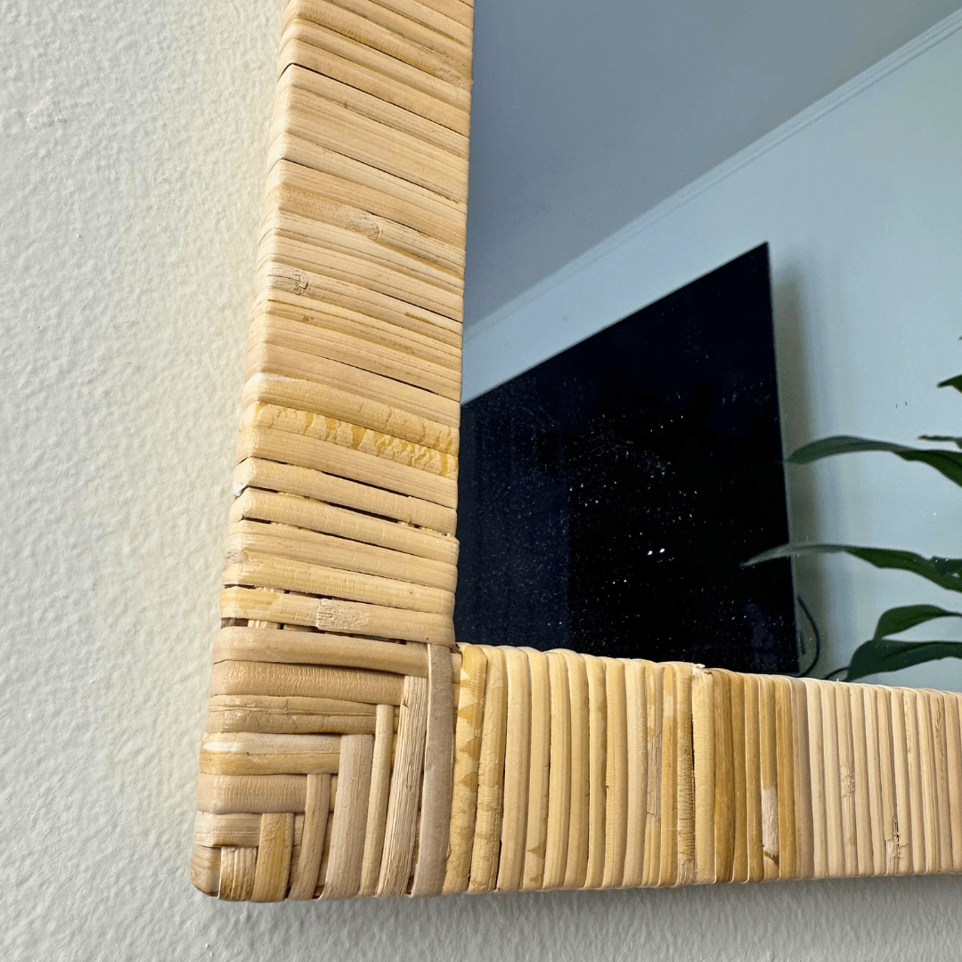 Espejo Decorativo en Madera Arqueado - 75 x 49 cm - Disponible en Dreamy Home!