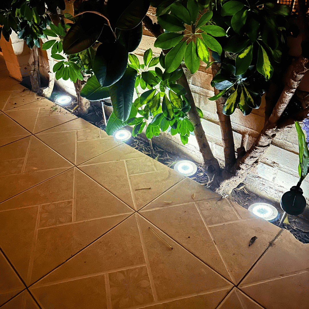 Estacas Acero Inoxidable Solar - 4 Un. Luz Cálida/Fría IP65