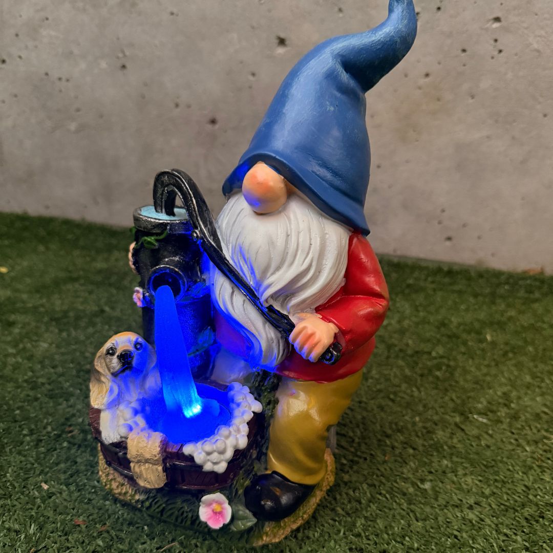 Estatua Duende Grifo de Agua Azul - Resina / Luz Cálida / IP65 - Disponible en Dreamy Home!