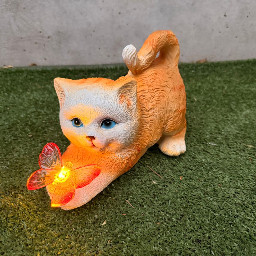 Estatua Michi Acostado Solar - Luz Cálida / IP65 / Resina - Disponible en Dreamy Home!