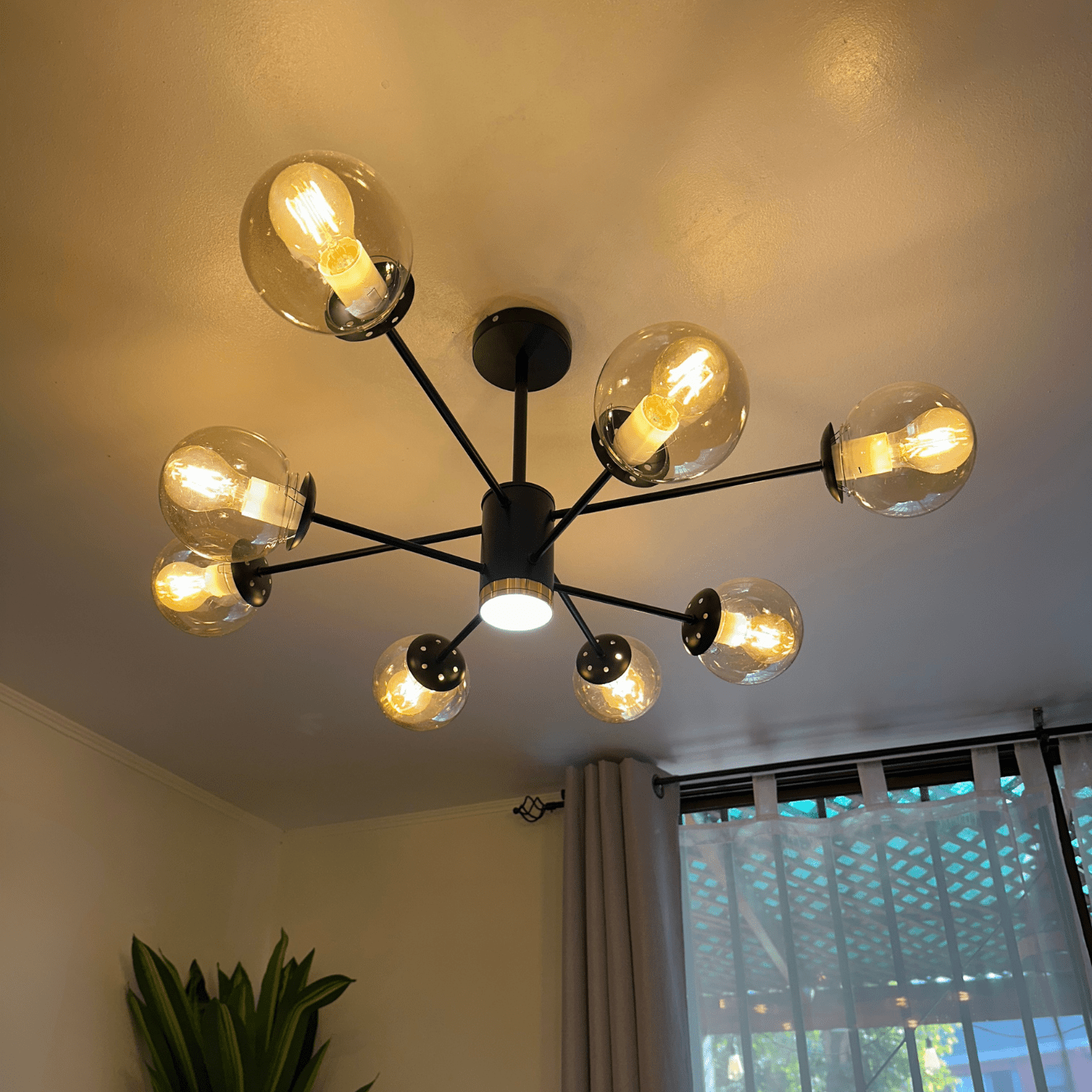 Lámpara de Techo Esfera Luxe – 9 Luces / Metal / Negra / Incluye Ampolletas - Casa y jardín - Disponible en Dreamy Home!