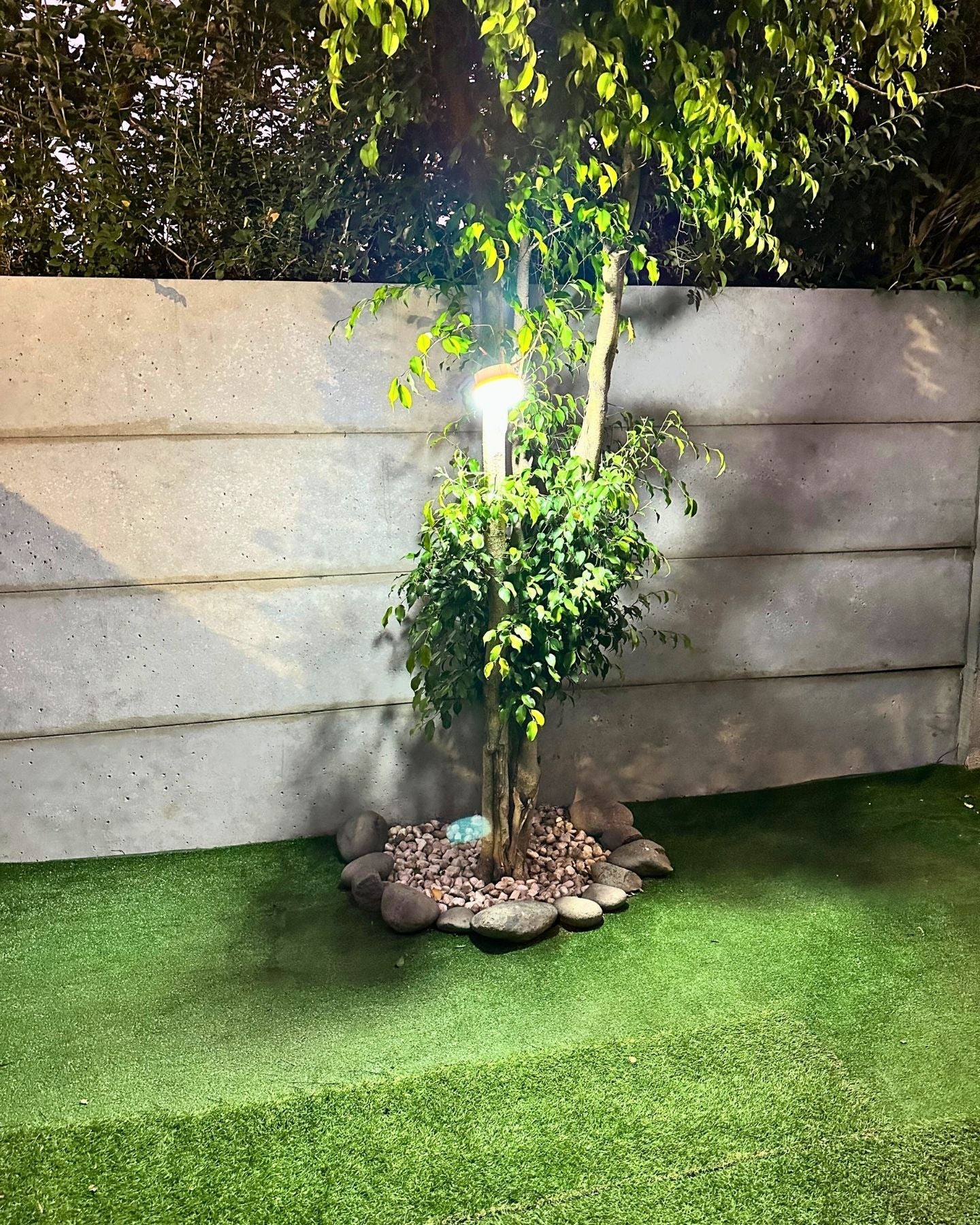 Lámpara FlashGuard Solar - Luz Fría IP65 - Dreamy Home
