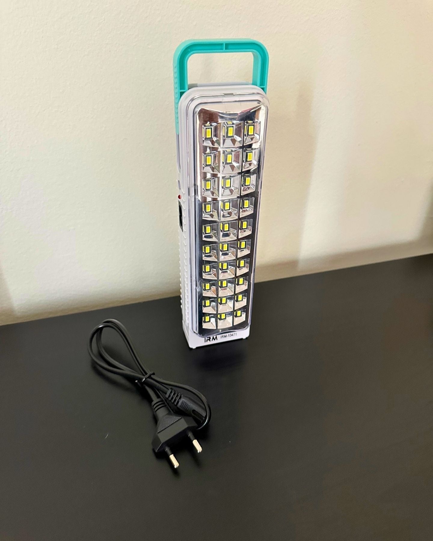 Lámpara Recargable Voltix - Eléctrica/ Luz Fría - Dreamy Home