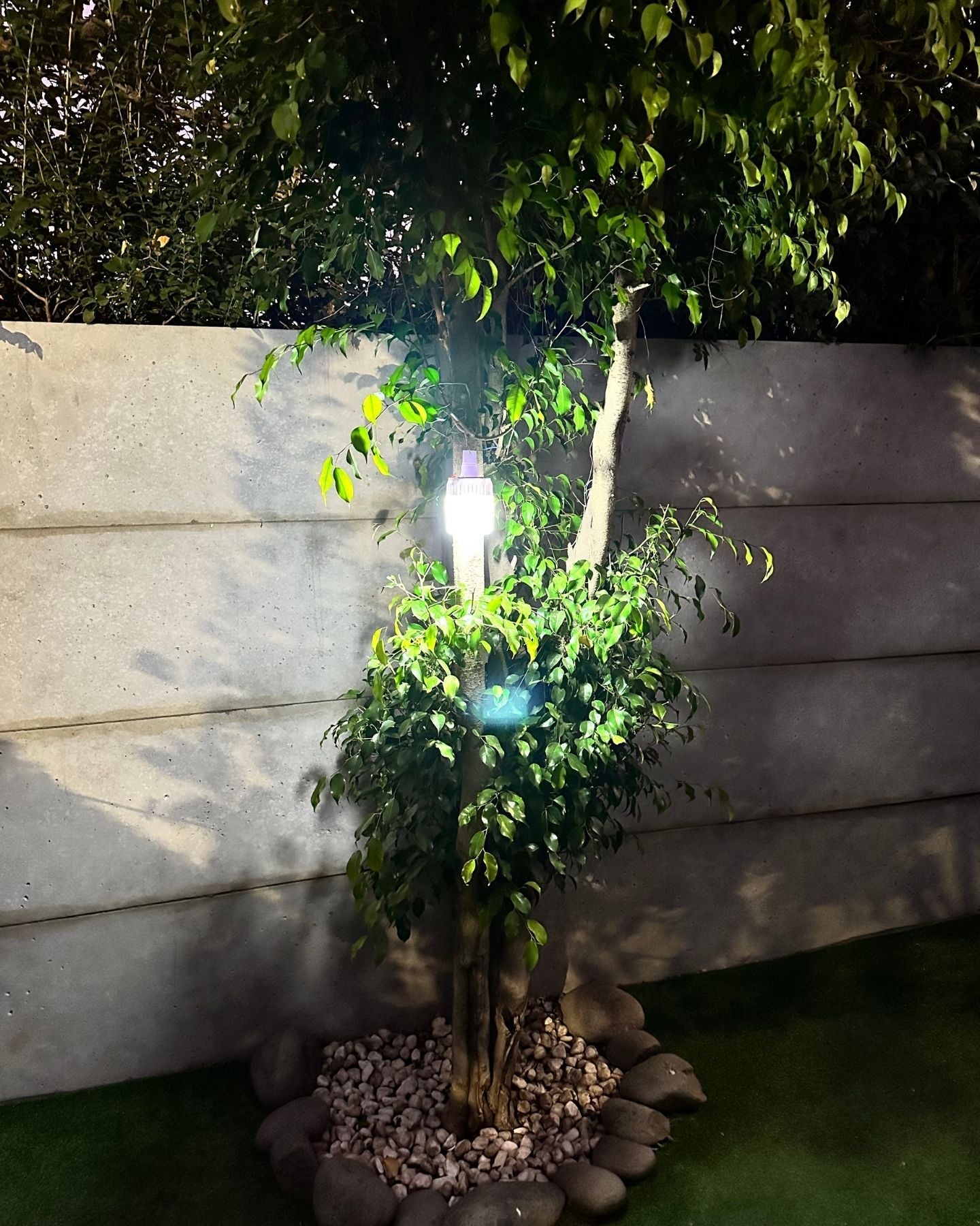 Lámpara RescueLight Solar - Luz Fría IP65 - Dreamy Home