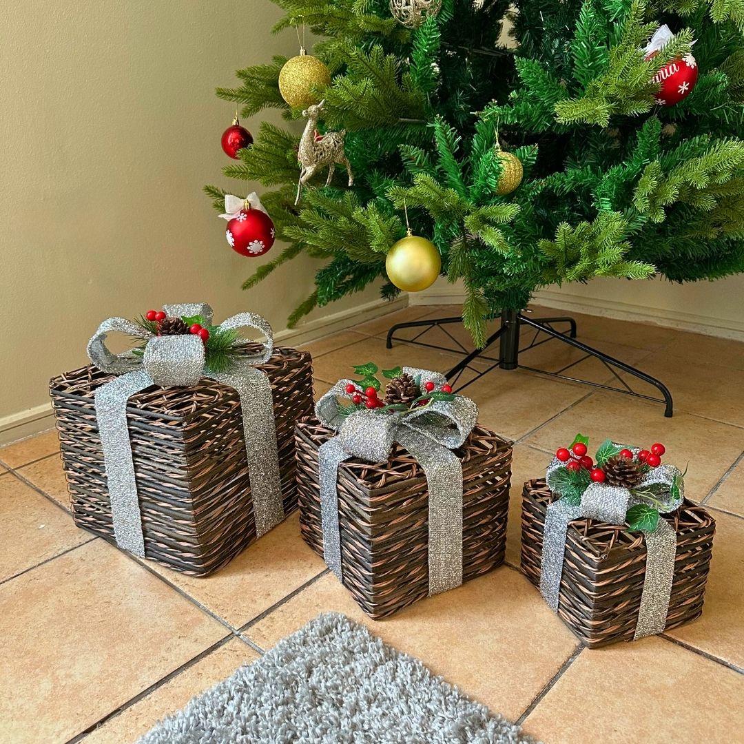 Regalos de Santa - Cinta Plateada - Disponible en Dreamy Home!