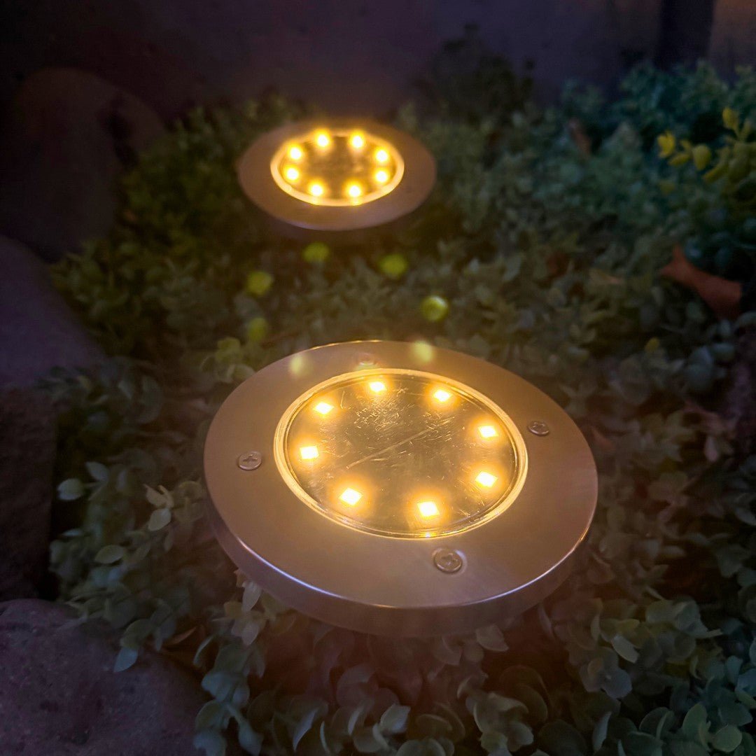 Set de 4 Estacas Acero Inoxidable Solar - Luz Cálida o Fría / IP65 - Disponible en Dreamy Home!