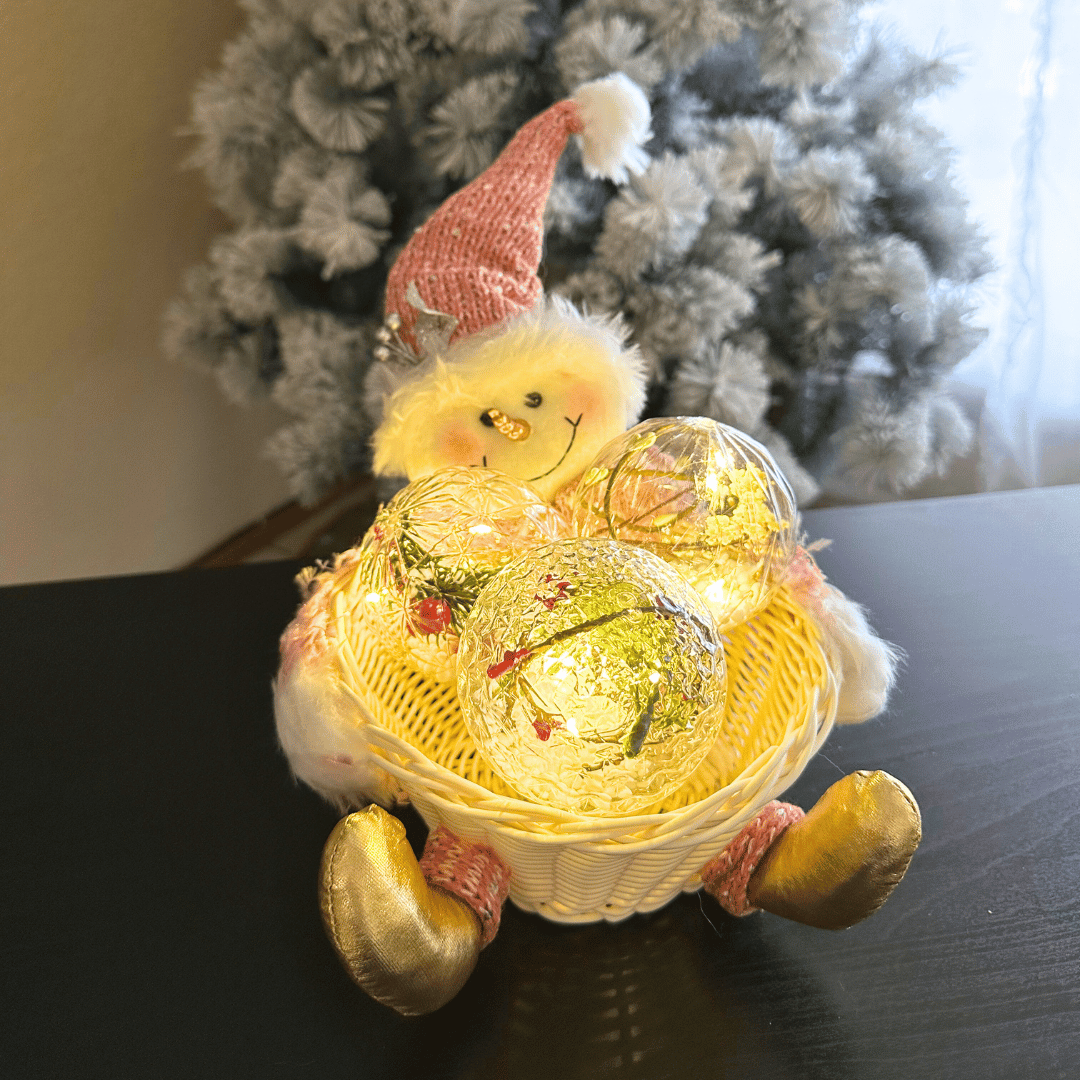 Canasto Rose Navideño - Viejo Pascuero/ Mono de Nieve - Disponible en Dreamy Home!
