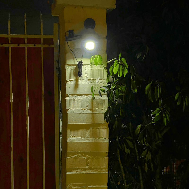 Foco Cámara de Vigilancia 360° Solar - Luz Fría IP65-Dreamy Home