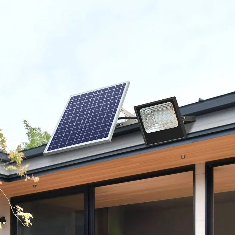 Foco Ultrapotente Solar - IP66 Luz Fría Incluye Control Remoto-Dreamy Home