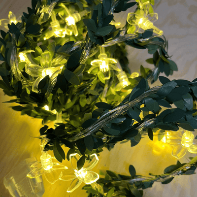 Luces de Hojas Diseños - 3 m Luz Cálida Diseño Flores/Pelotitas/Estrellas-Dreamy Home