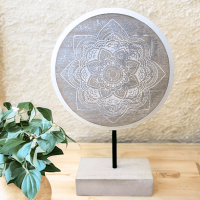 Mandala Pedestal Detalles Plateados - 23,5 x 15 cm-Dreamy Home